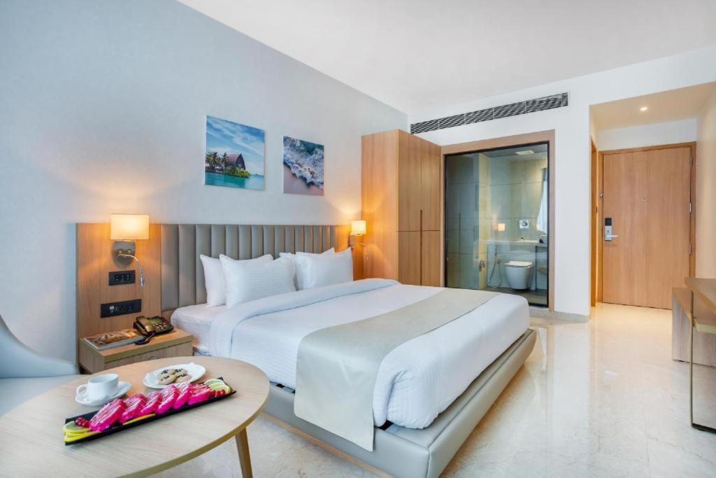 Hotel Plaza International Near Delhi Airport Yeni Delhi Dış mekan fotoğraf